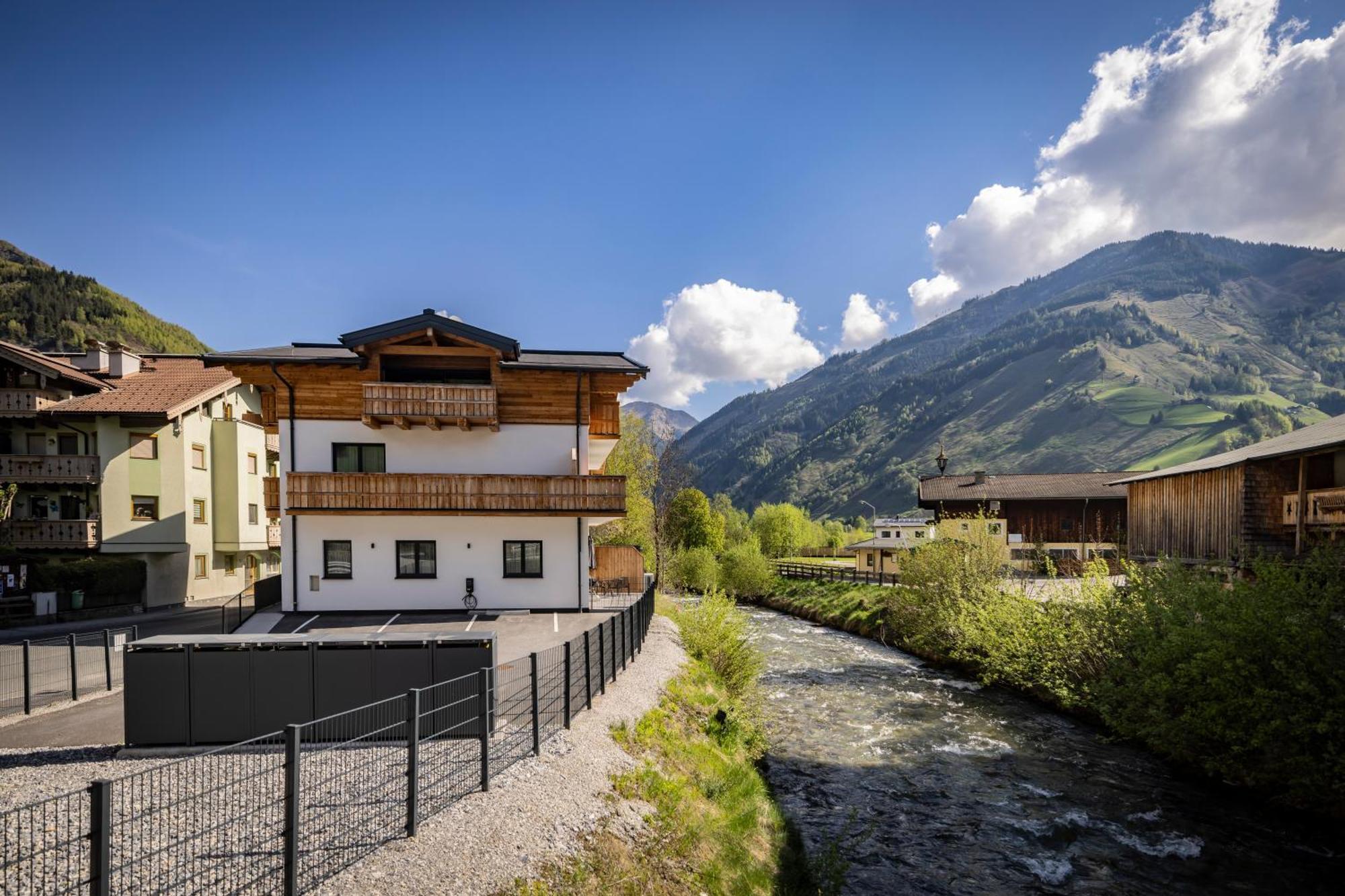 Riverside Rauris Apartments Extérieur photo